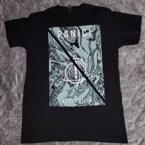Panic! At The Disco 2018 Tour Shirt - Size Medium - Picture 1 of 4